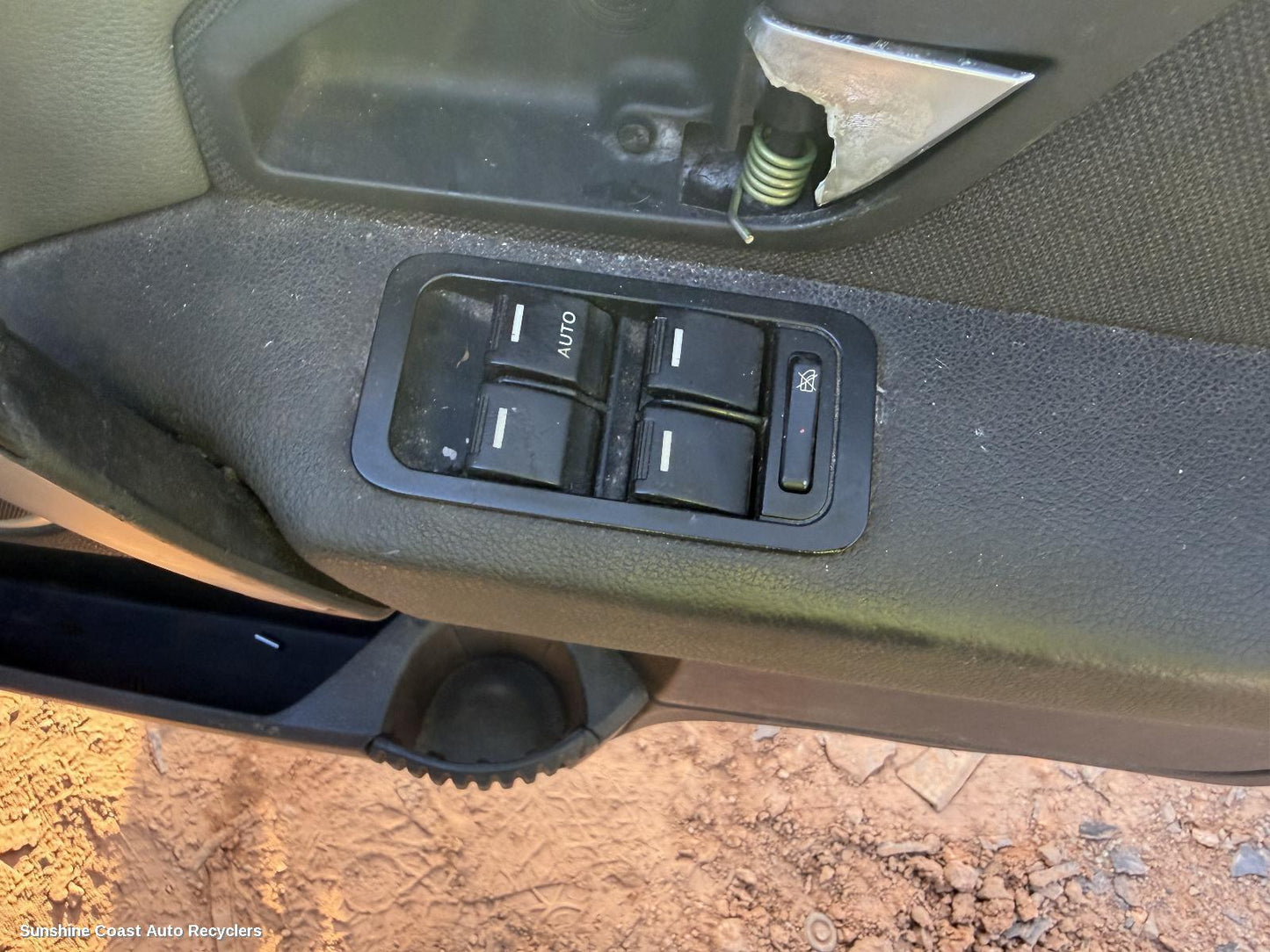 2004-2014 Ford Territory Pwr Dr Wind Switch