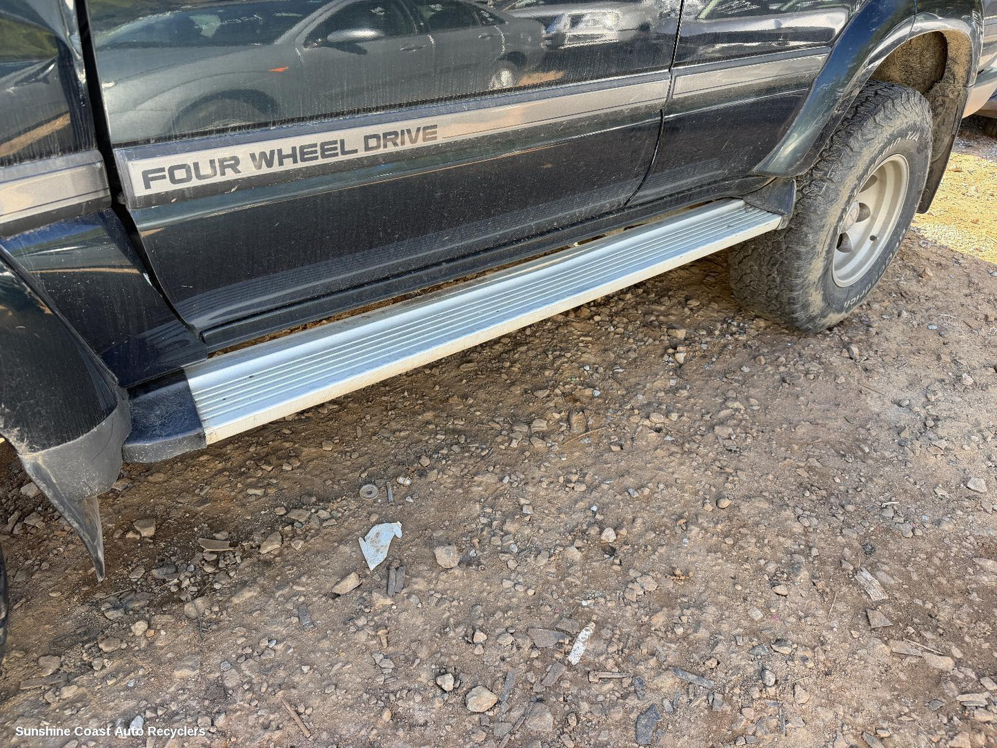 1990-1998 Toyota Landcruiser Side Step Skirt