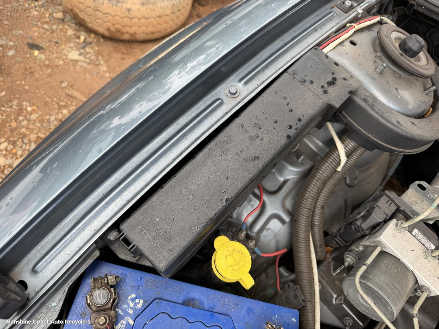 2004-2007 Holden Commodore Fuse Box