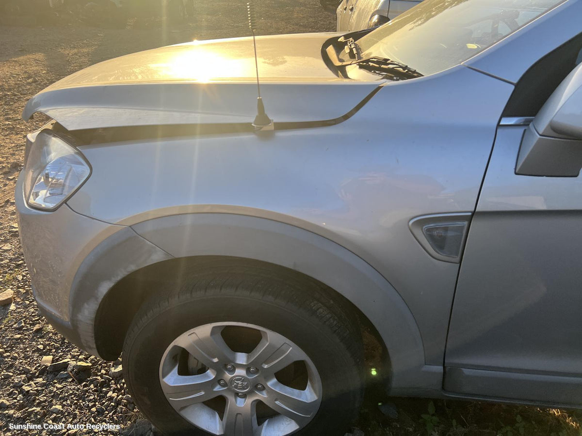 2006-2011 Holden Captiva Left Guard