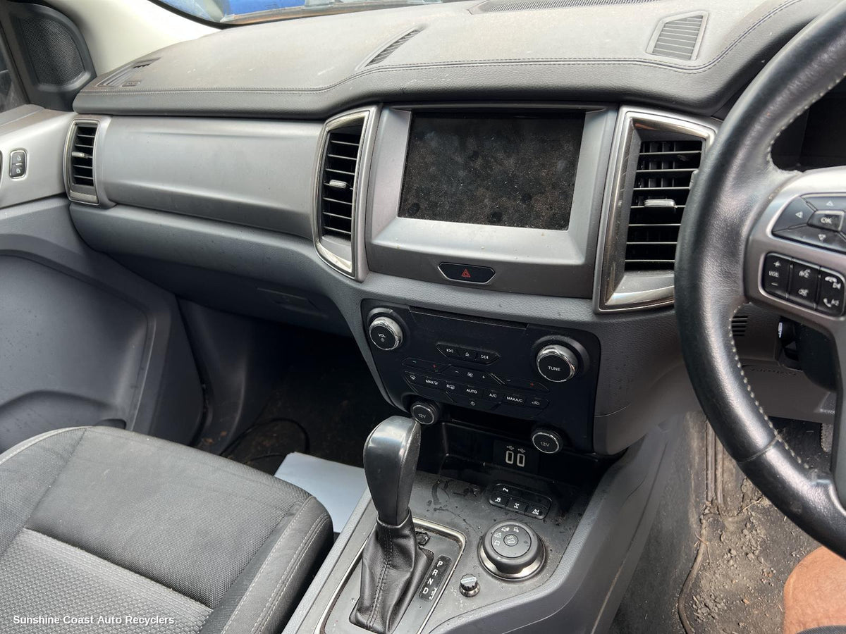 2015-2018 Ford Everest Radio Cd Dvd Sat Tv
