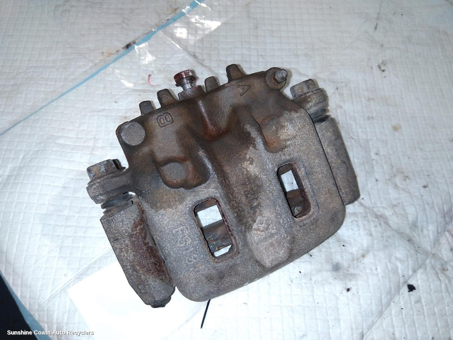 2008 Mitsubishi Pajero Caliper