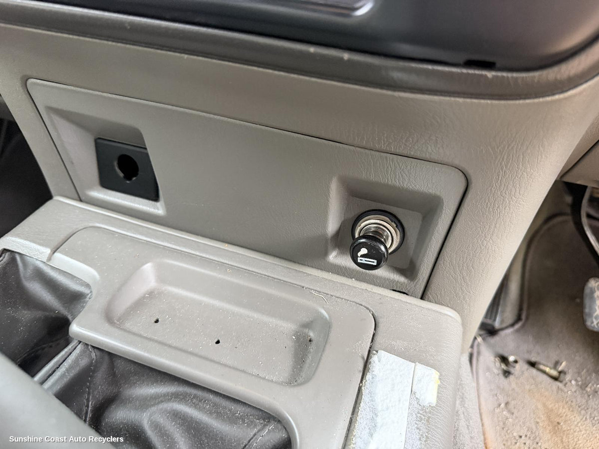 1997-2017 Nissan Patrol Misc Switch Relay