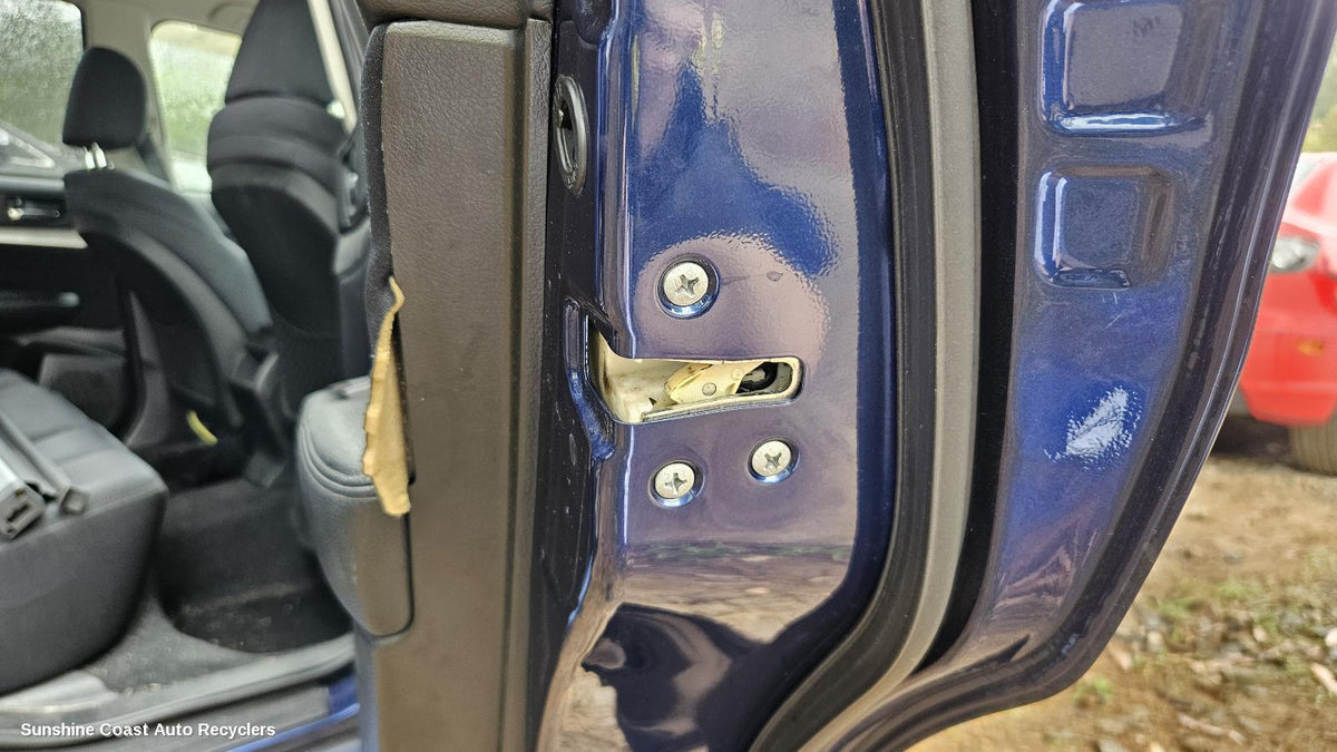 2009-2014 Subaru Liberty Door Boot Gate Lock