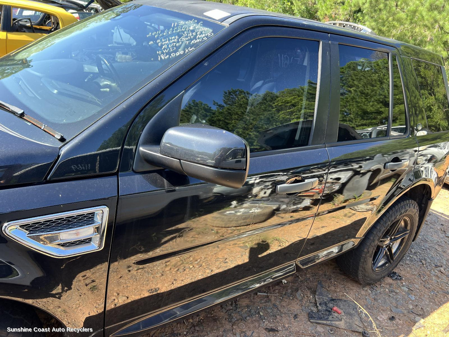 2011 Land Rover Freelander Left Door Mirror
