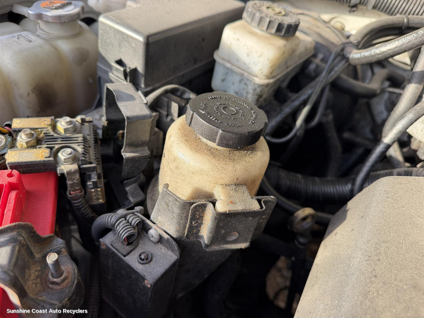 2005-2013 Nissan Pathfinder P S Reservoir