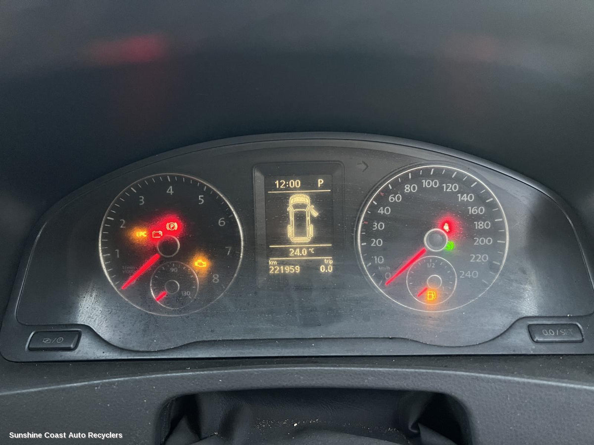 2010-2015 Volkswagen Transporter Instrument Cluster