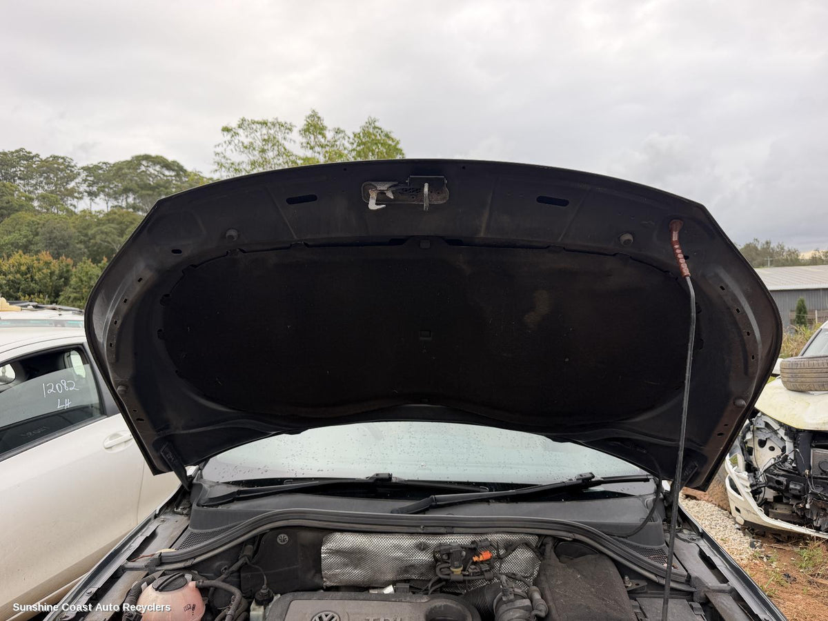 2008-2016 Volkswagen Tiguan Bonnet