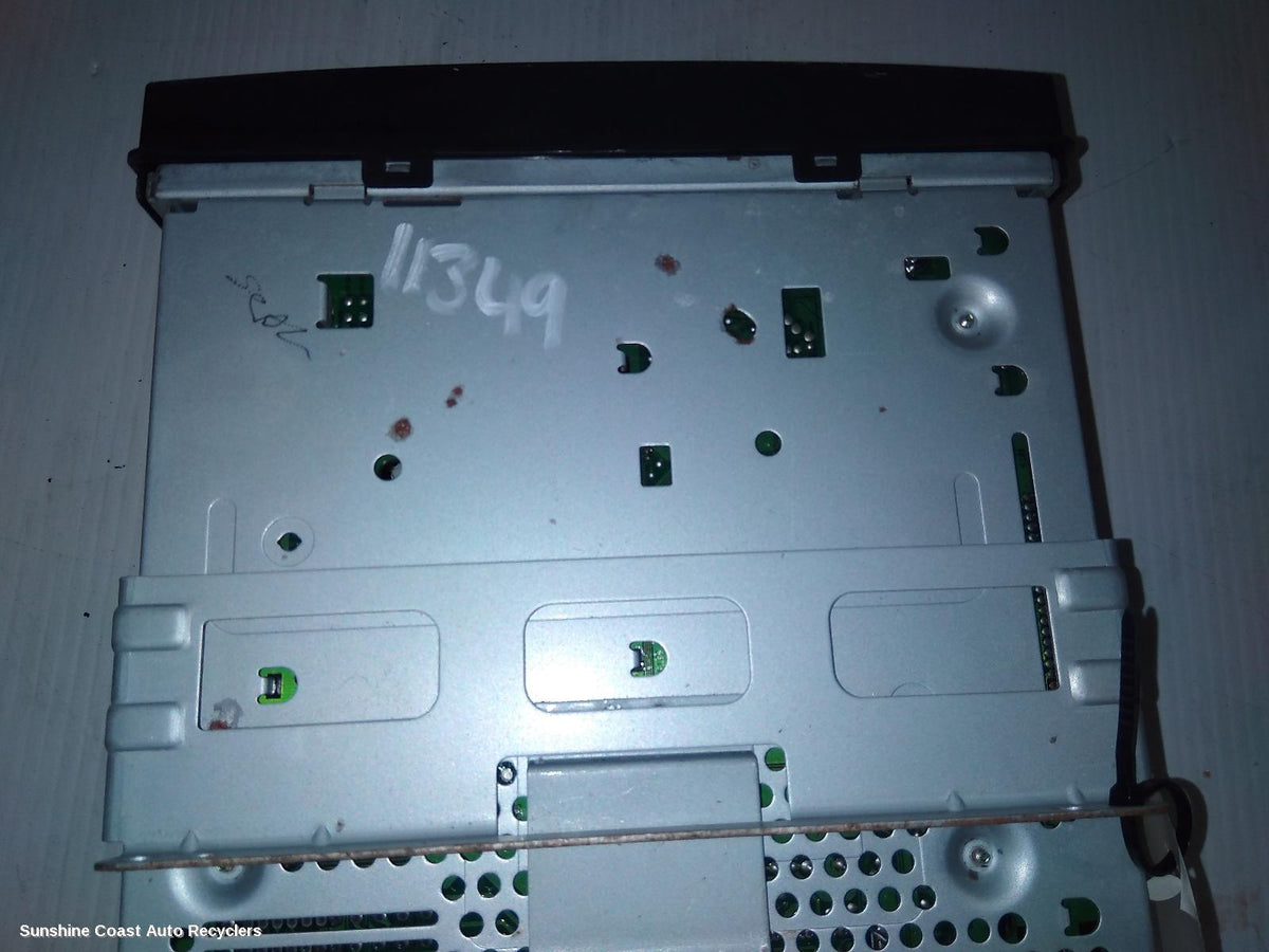 2005-2014 Kia Carnival/grand Carnival Radio Cd Dvd Sat Tv