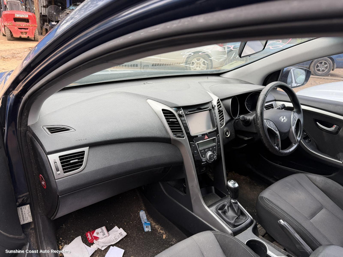 2012-2017 Hyundai I30 Misc
