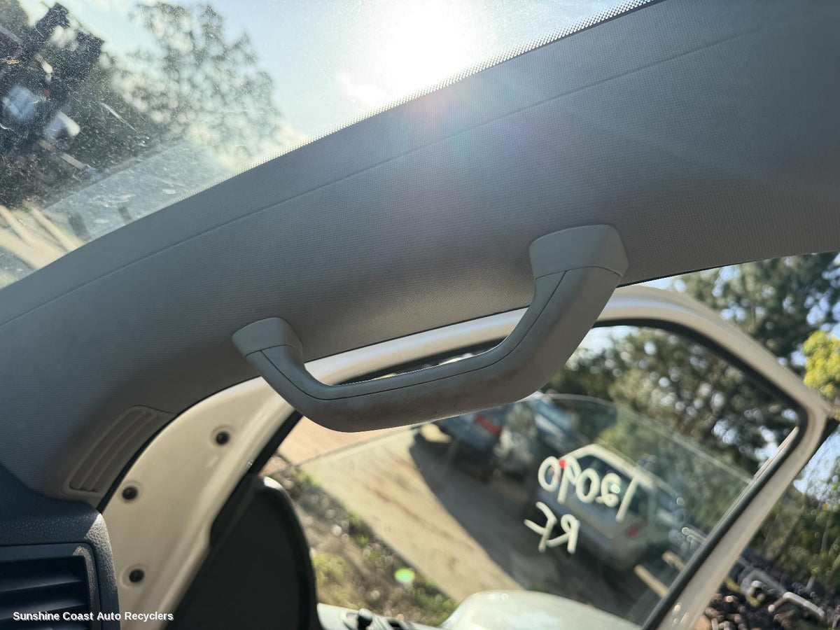 2004-2010 Volkswagen Transporter Grab Handle