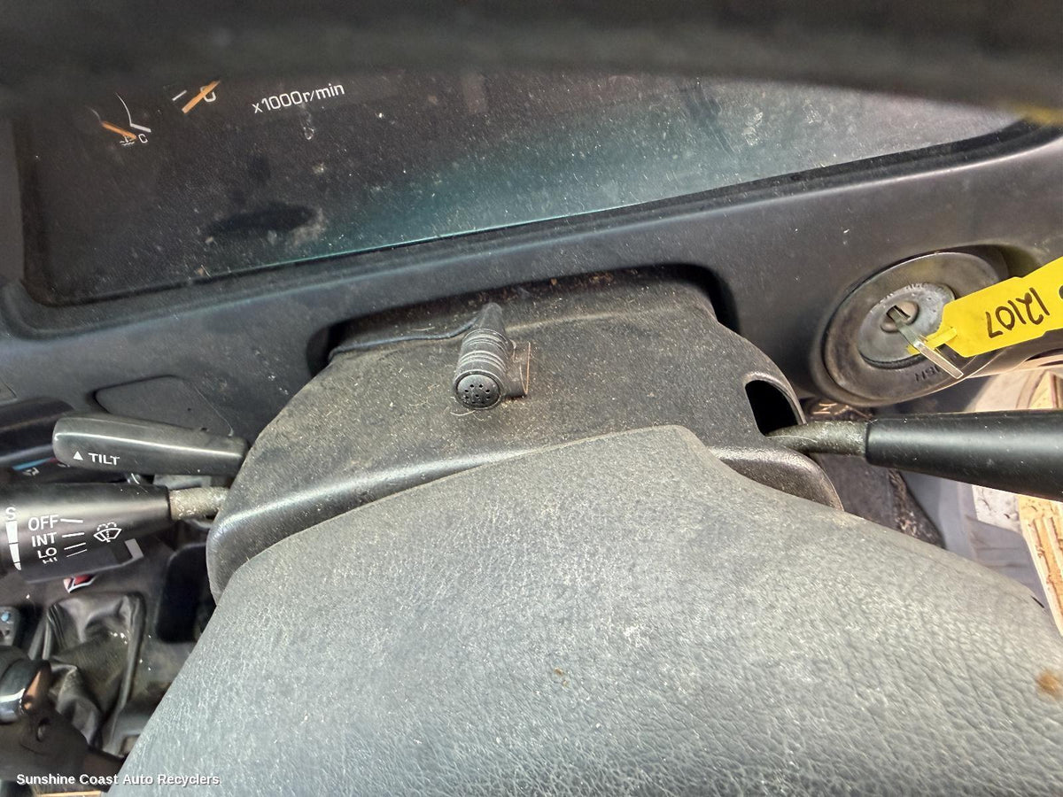 1990-1998 Toyota Landcruiser Steering Column Shro