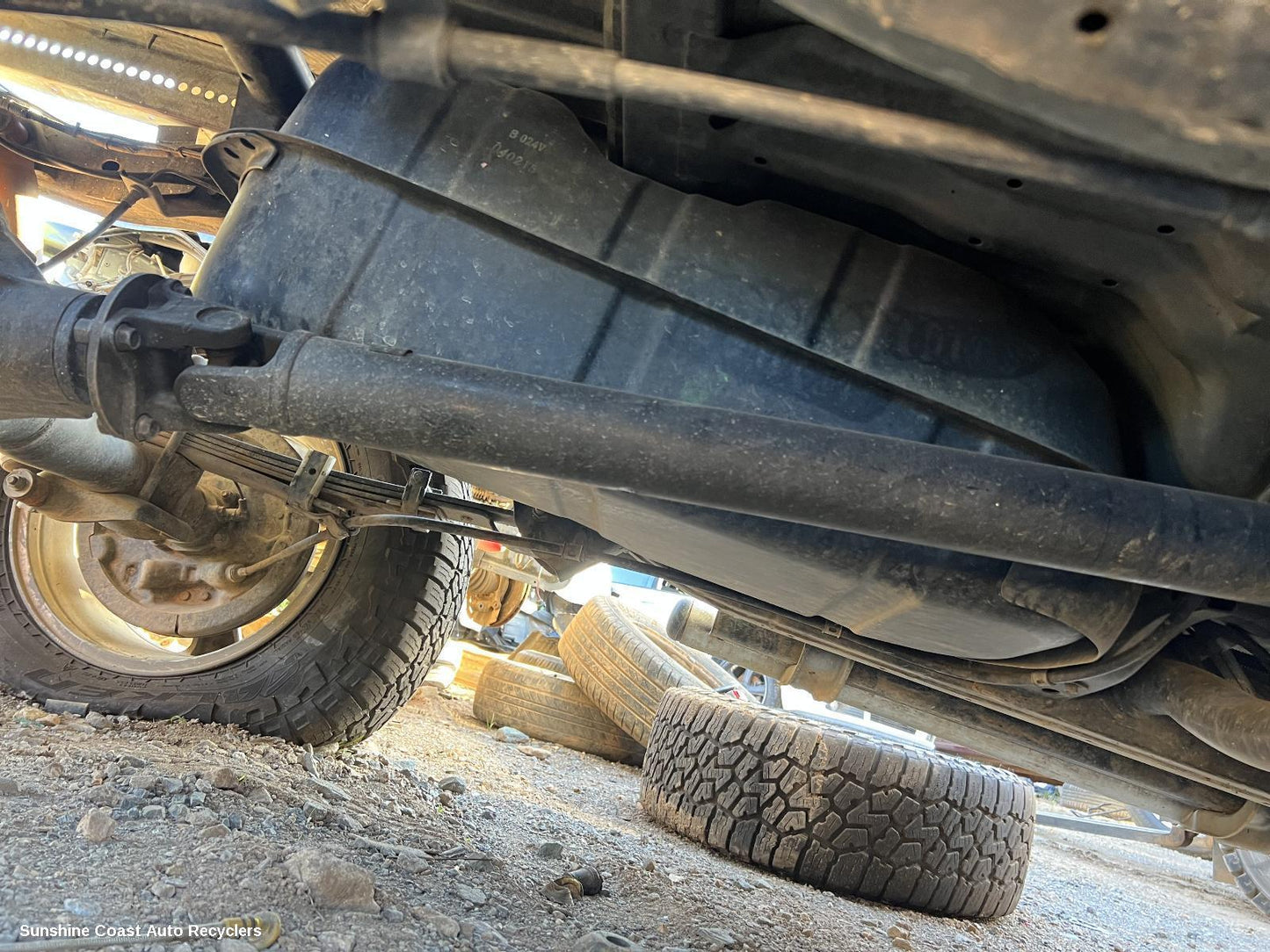 2009-2015 Mitsubishi Triton Rear Drive Shaft