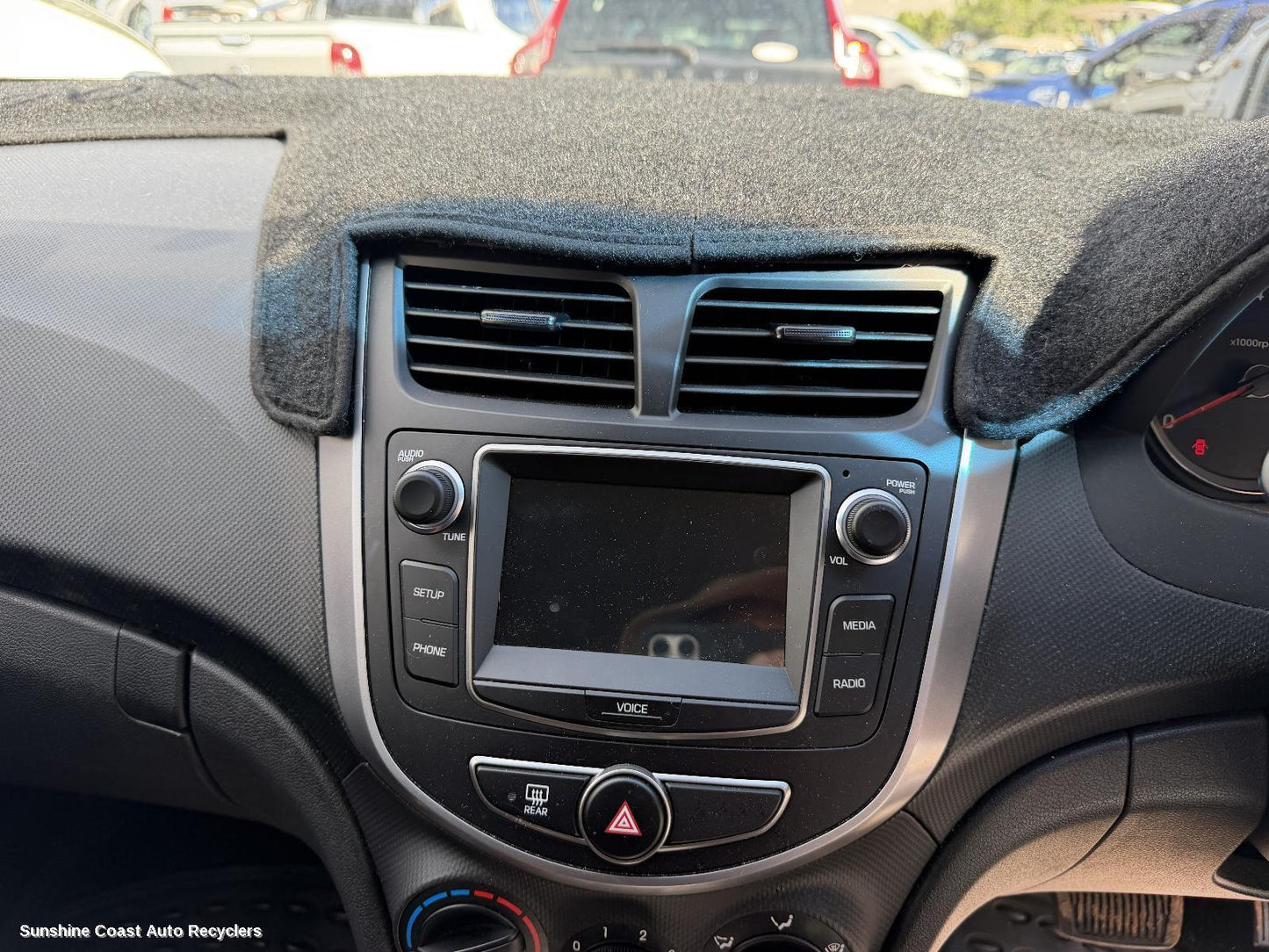 2015-2019 Hyundai Accent Radio Cd Dvd Sat Tv