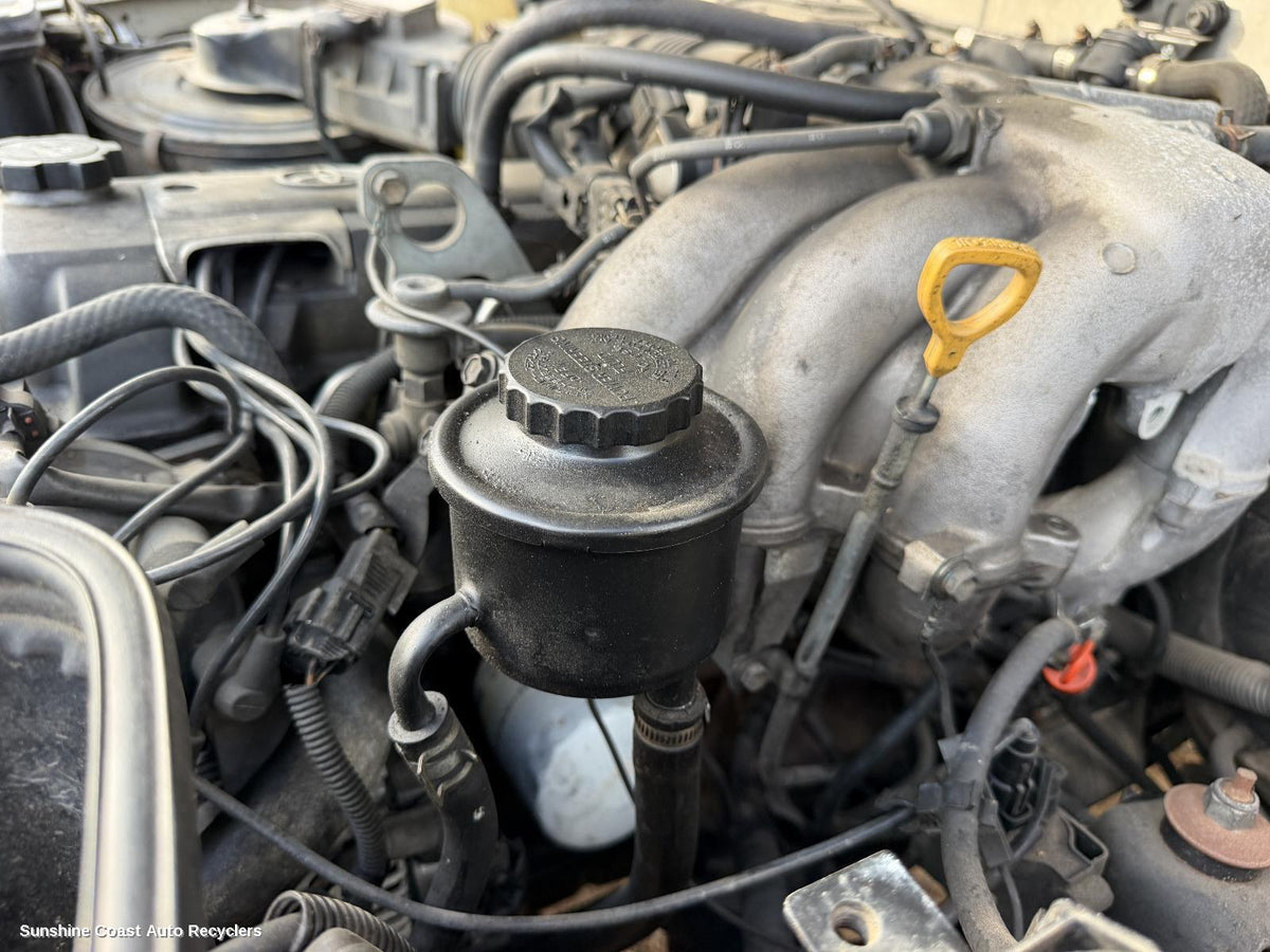 1992-1998 Toyota Landcruiser P S Reservoir