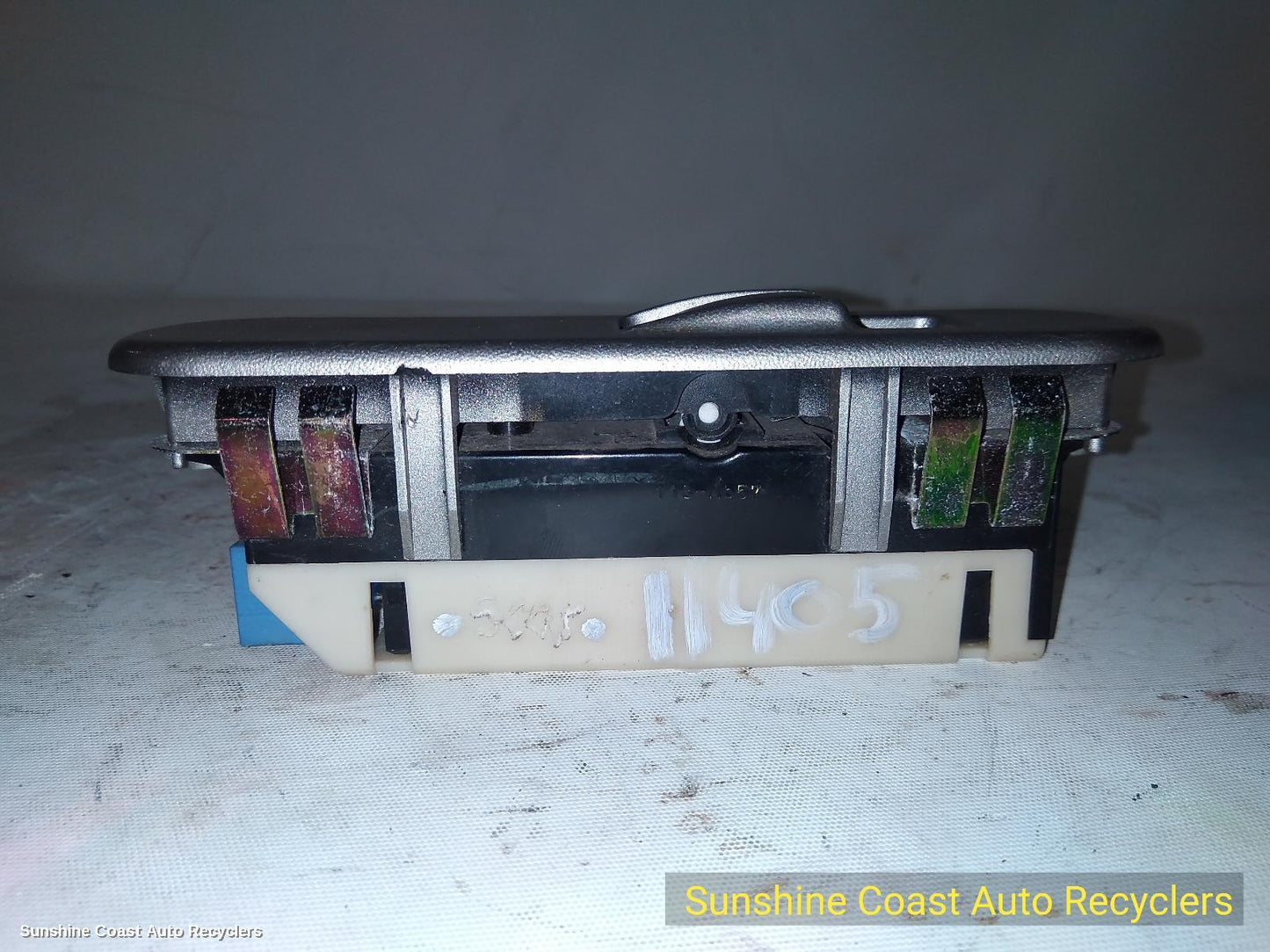 2005 Mitsubishi Triton Pwr Dr Wind Switch