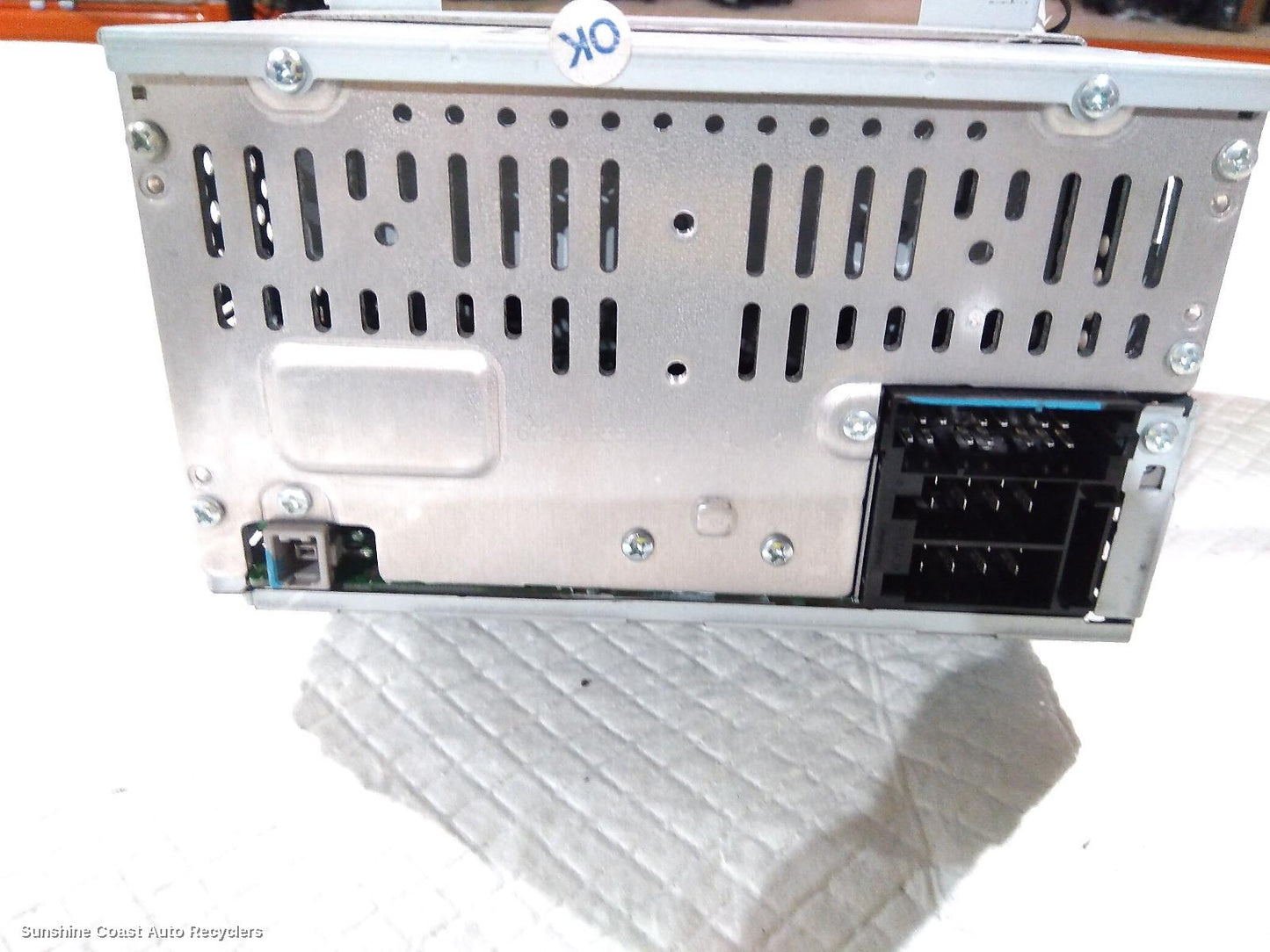 2005-2014 Kia Carnival/grand Carnival Radio Cd Dvd Sat Tv