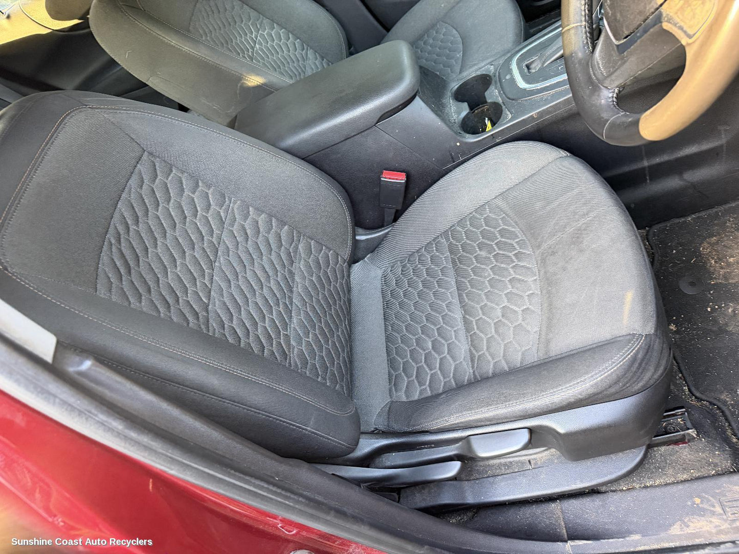 2017-2020 Holden Equinox Front Seat