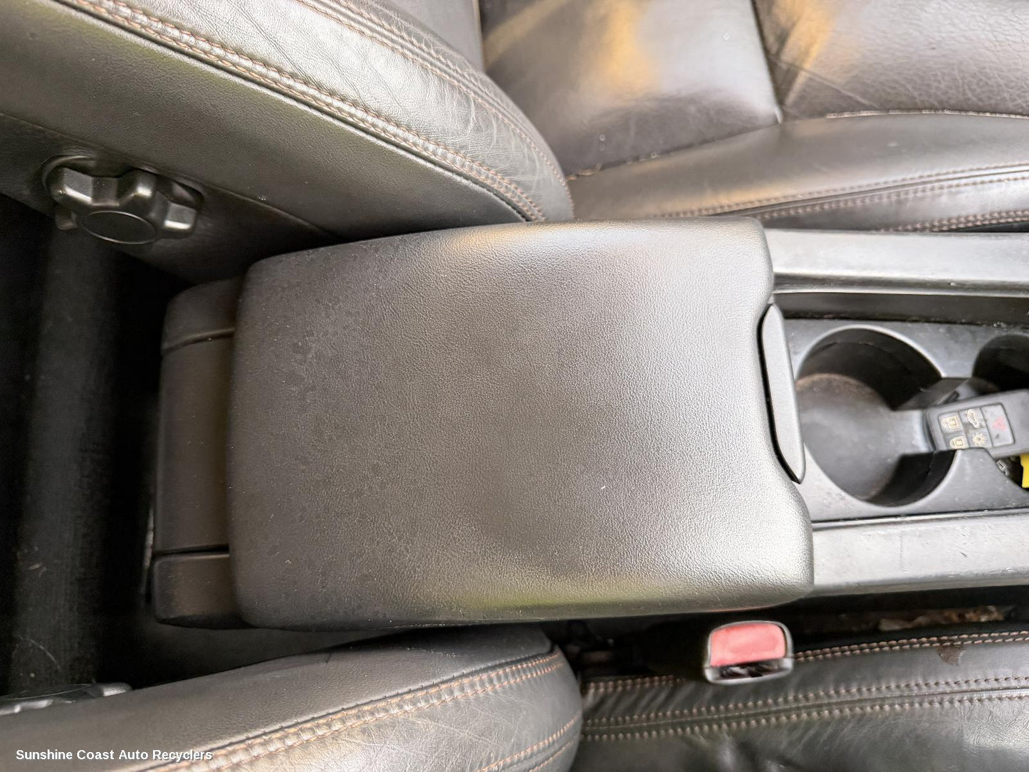 2009-2017 Volvo Xc60 Console