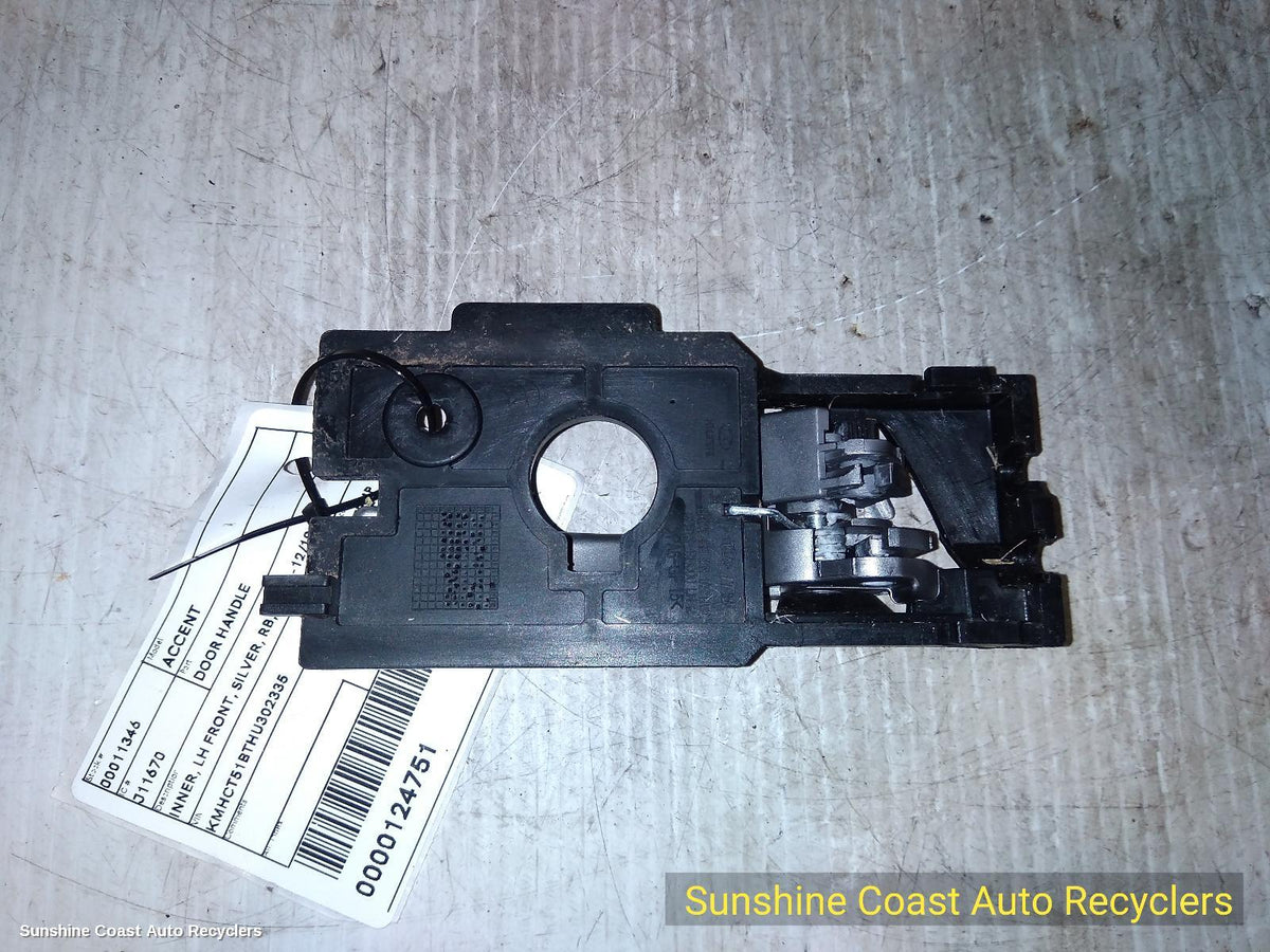 2011-2019 Hyundai Accent Door Handle