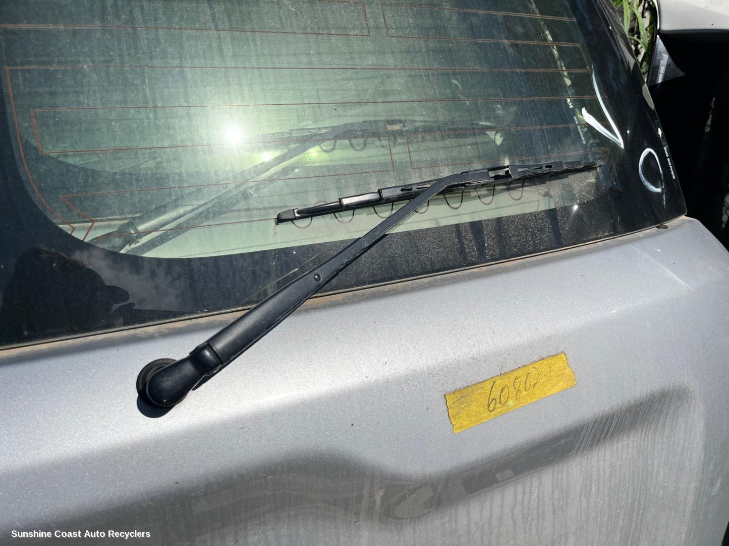 2017 Toyota Landcruiser Wiper Arm