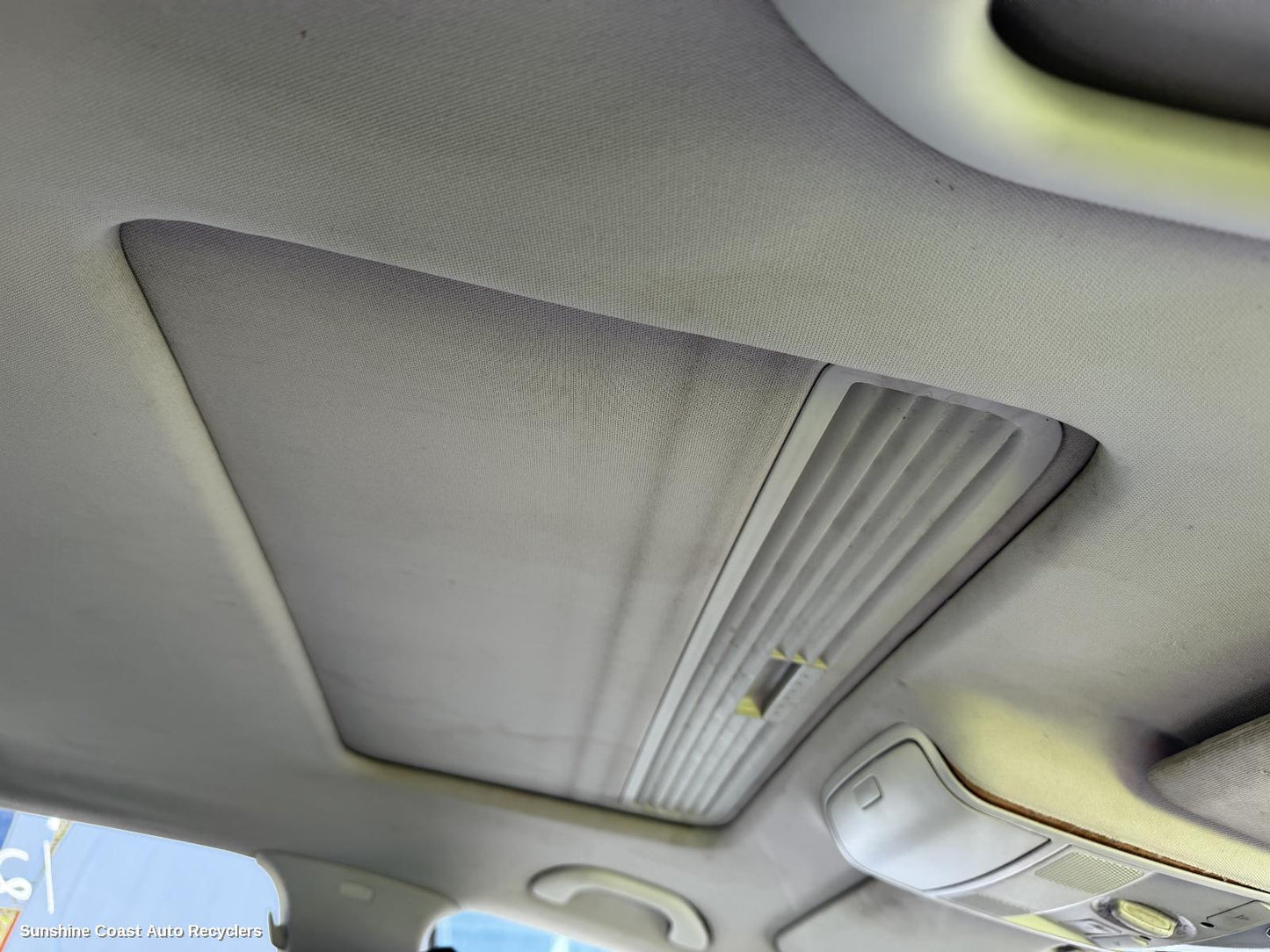 2004-2009 Volkswagen Golf Roof Glass Sunroof T