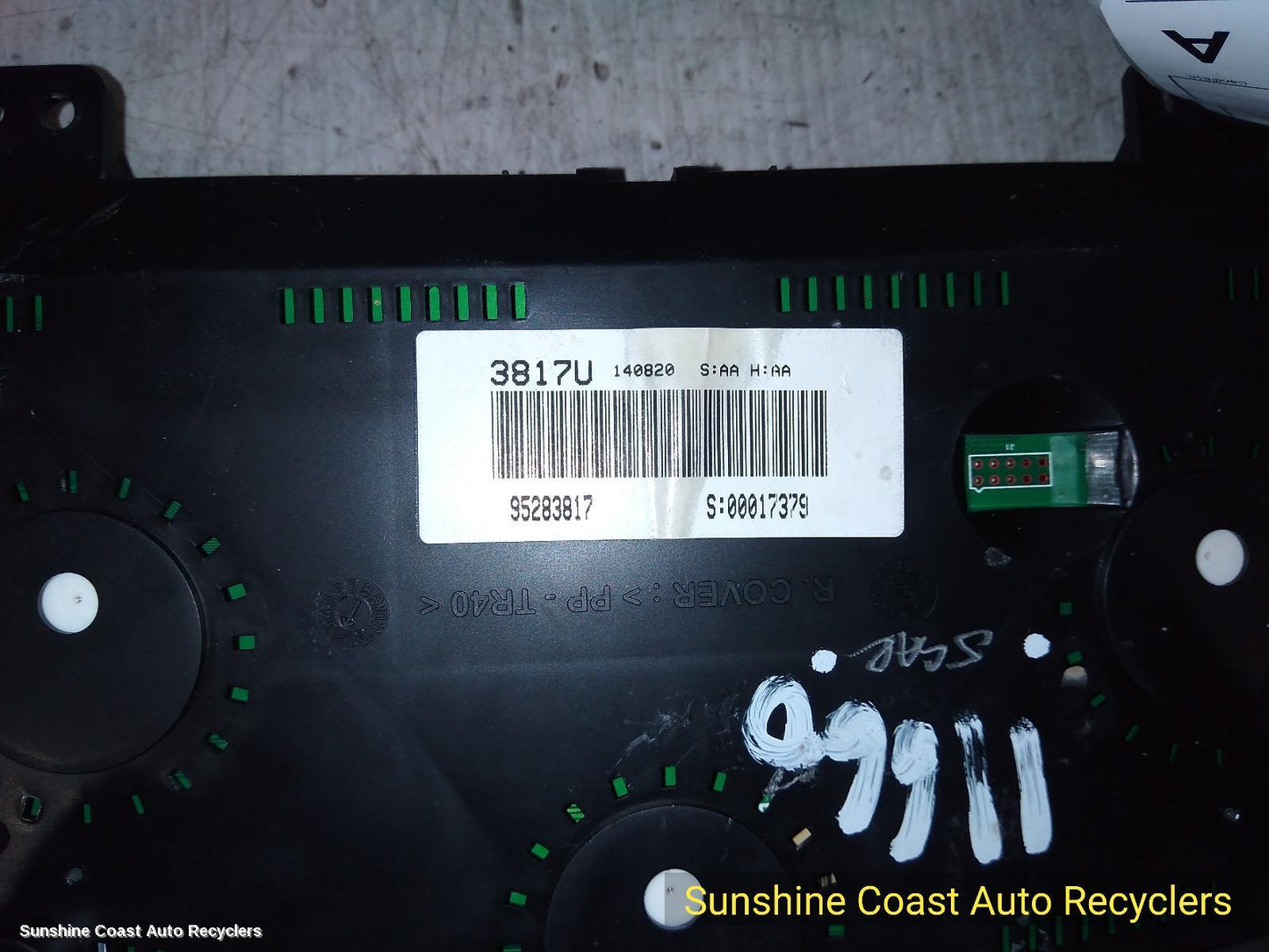 2014 Holden Captiva Instrument Cluster