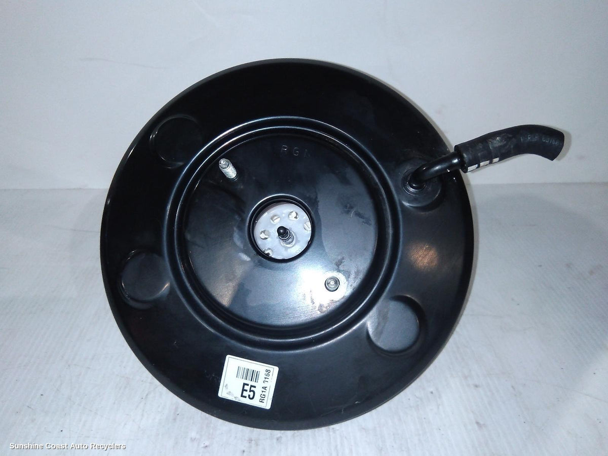 2020-2026 Kia Stonic Brake Booster
