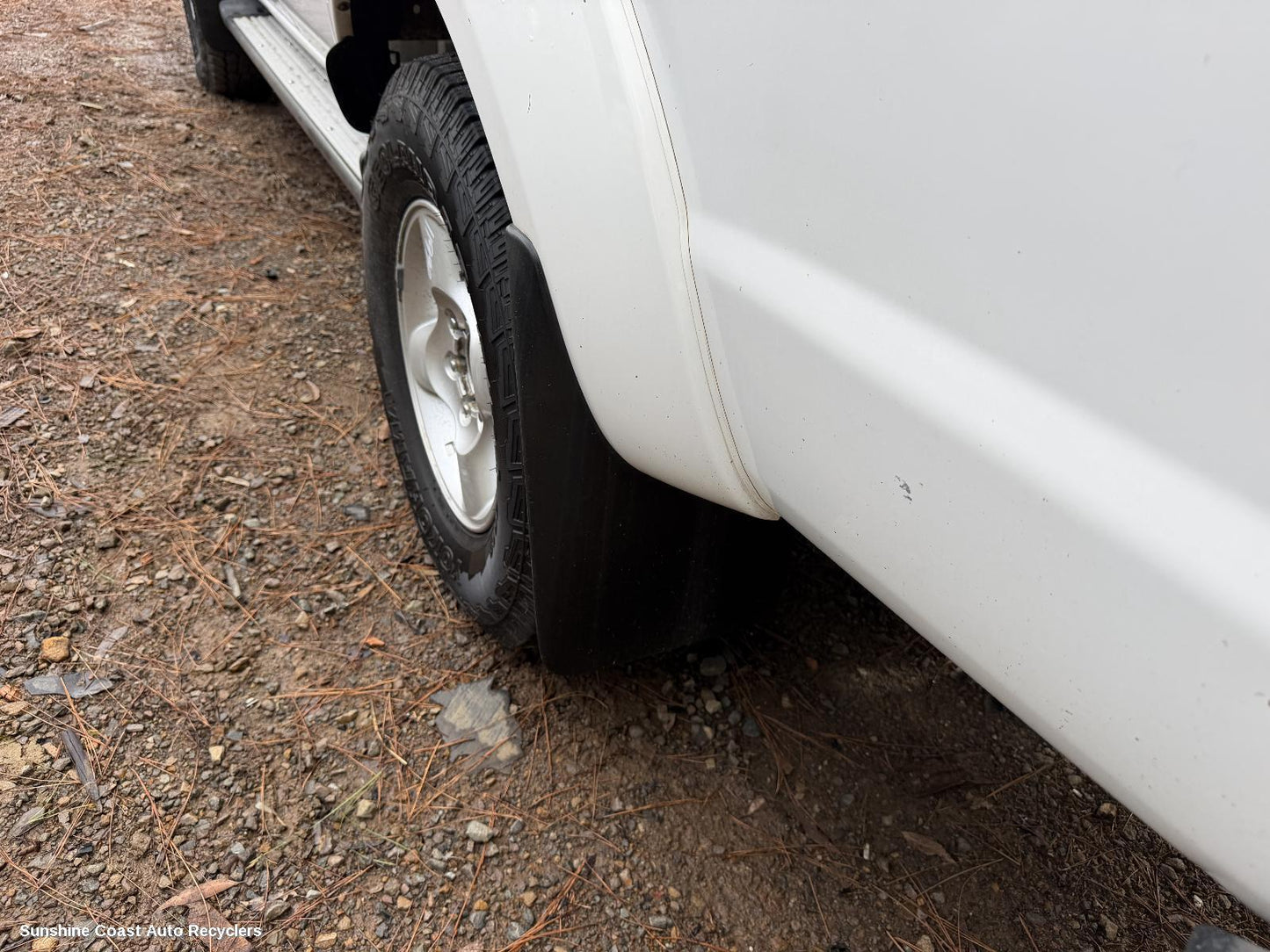 2001-2015 Nissan Navara Mud Flaps