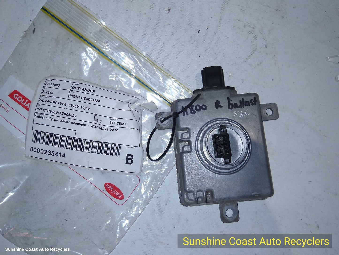 2009-2012 Mitsubishi Outlander Right Headlamp