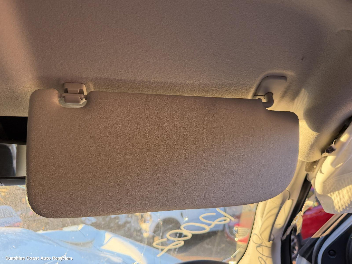 2020-2026 Mazda Bt50 Sunvisor
