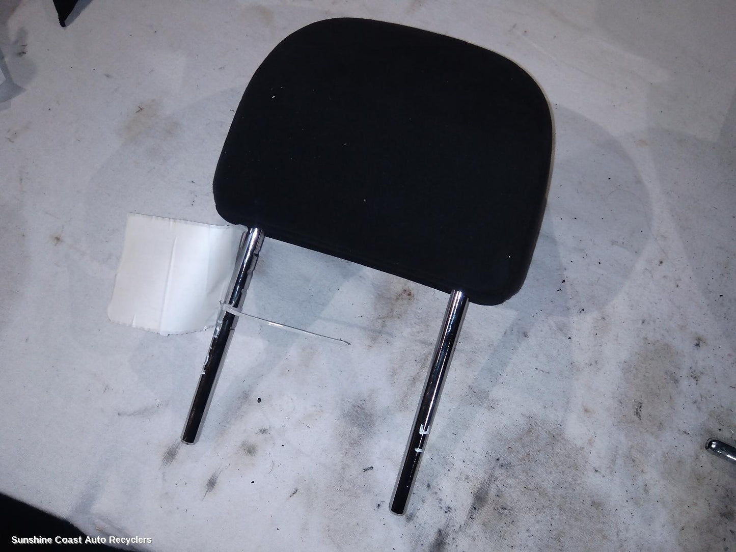 2013 Nissan Pulsar Headrest