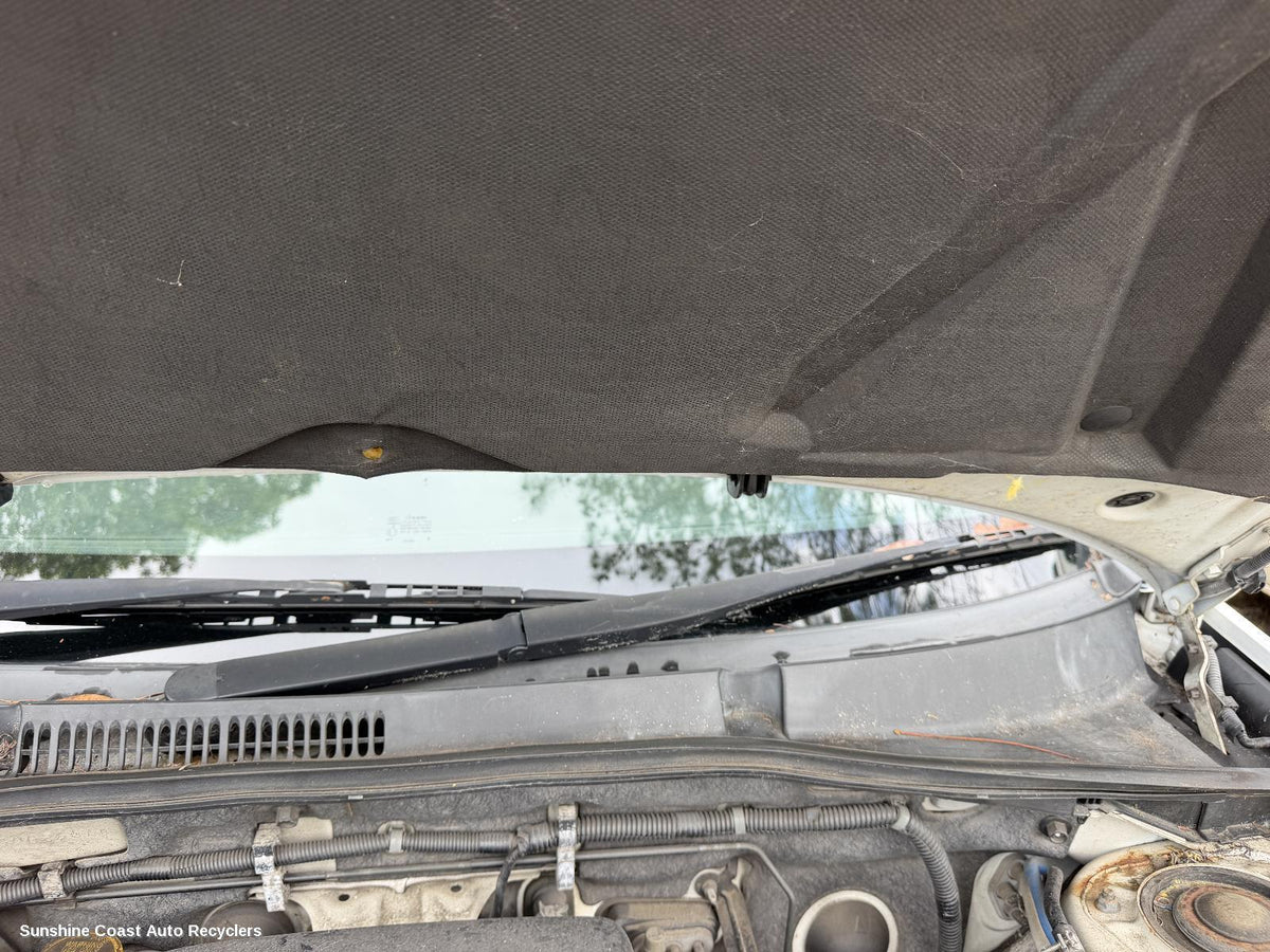 2003-2009 Subaru Outback Wiper Arm