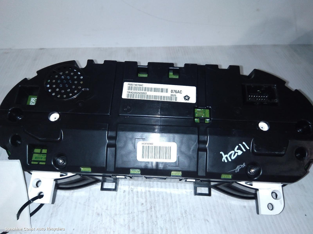 2014-2017 Jeep Cherokee Instrument Cluster
