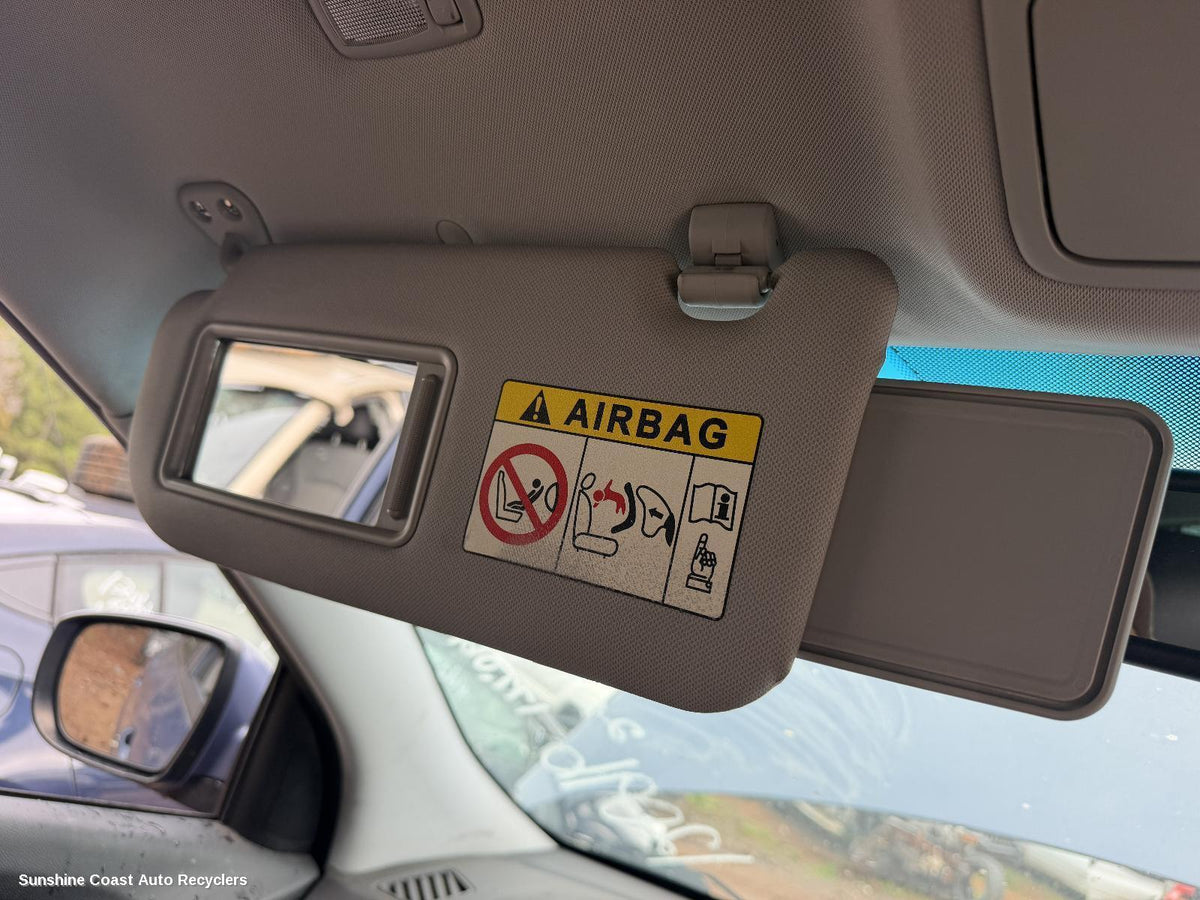 2009-2016 Hyundai Ix35 Sunvisor