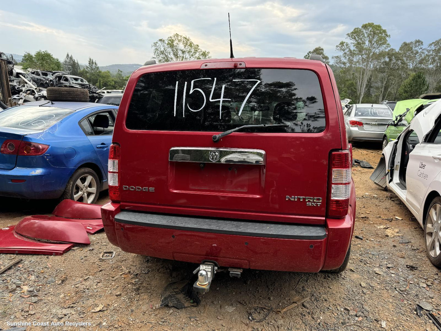 2007-2011 Dodge Nitro Left Guard