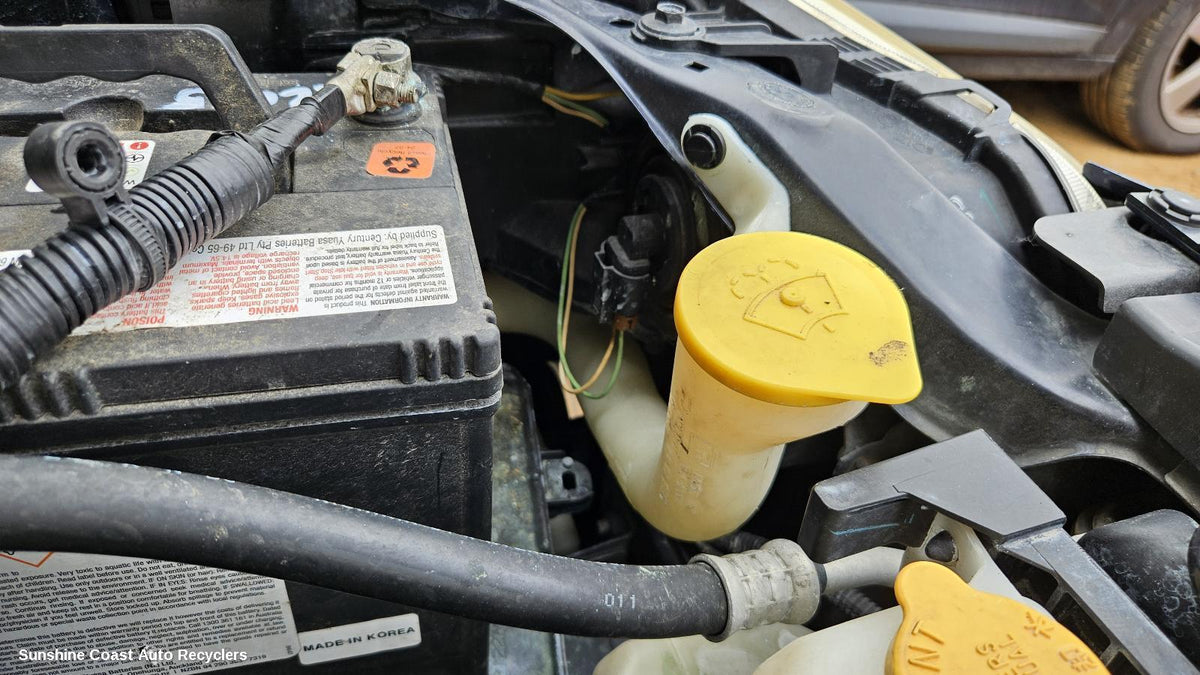 2009-2014 Subaru Liberty Washer Bottle