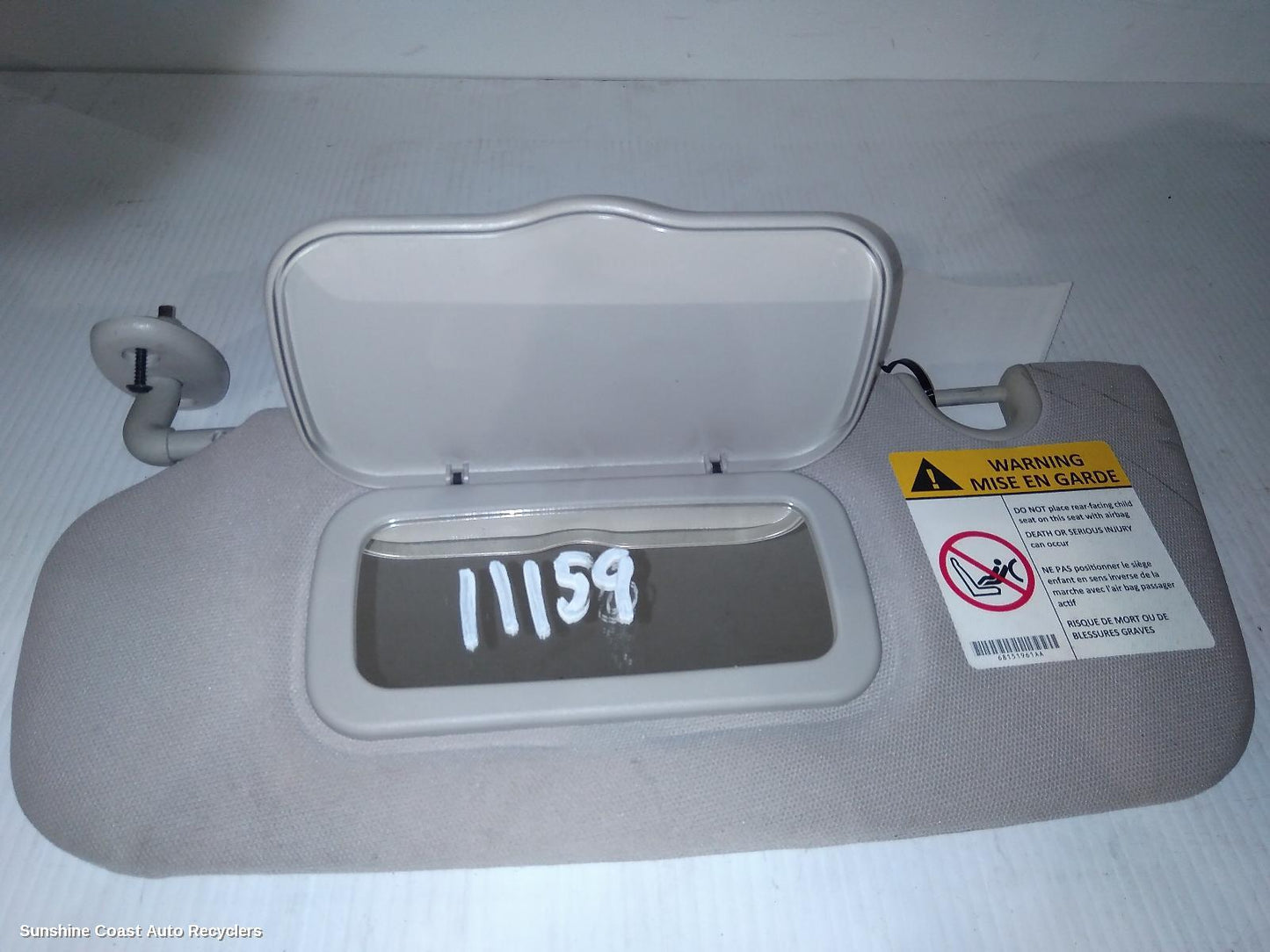 2012 Jeep Patriot Sunvisor