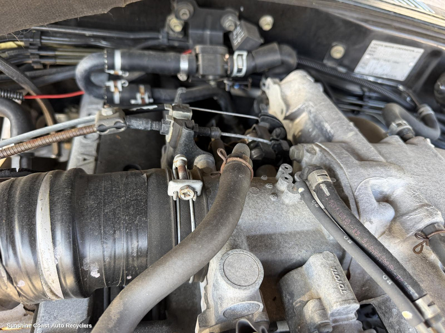 1995-1998 Toyota Landcruiser Throttle Body