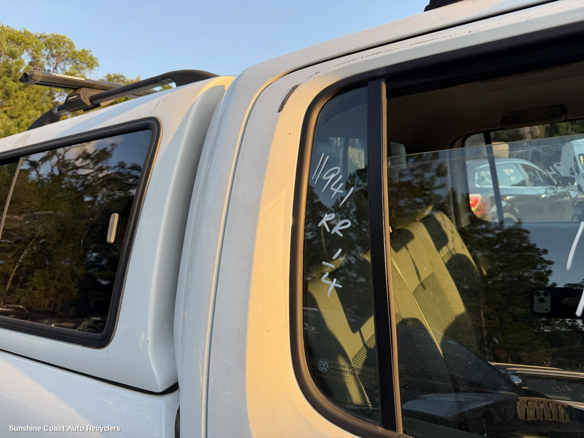 2010-2022 Volkswagen Amarok Right Rear 1 4 Door Glass