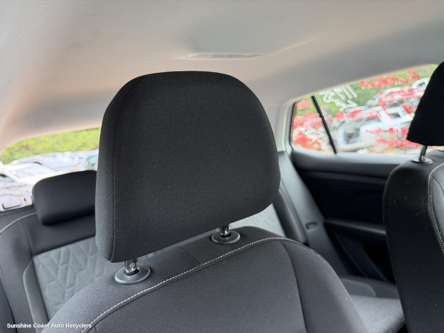 2020-2026 Volkswagen T-cross Headrest