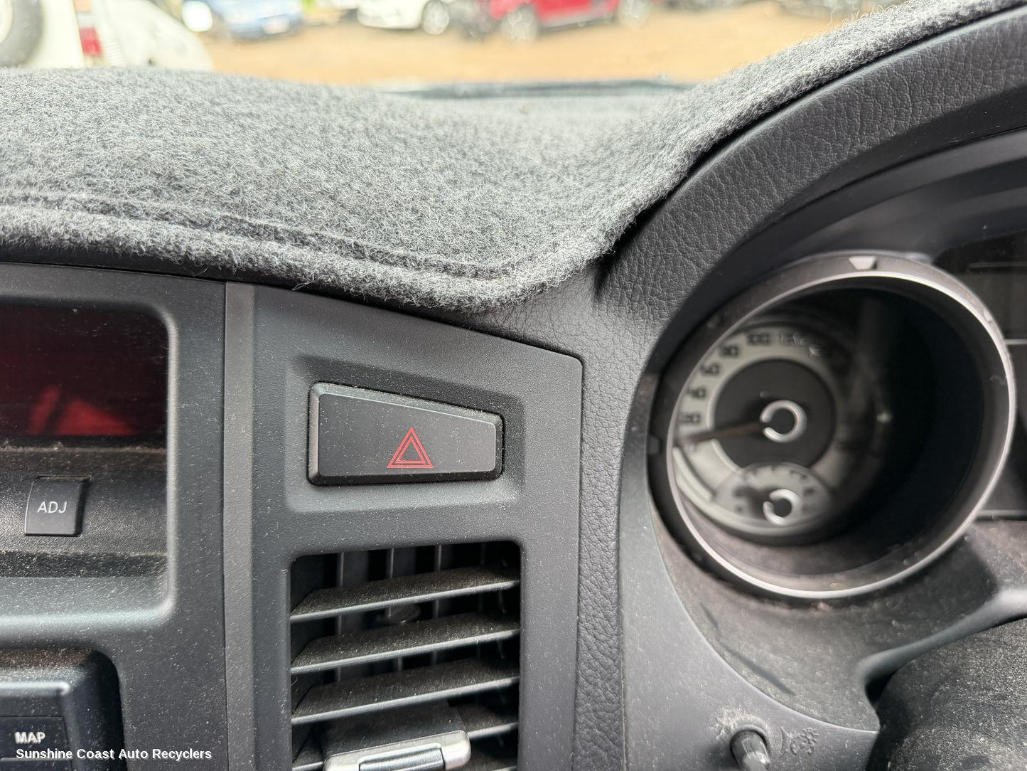 2006-2021 Mitsubishi Pajero Misc Switch Relay