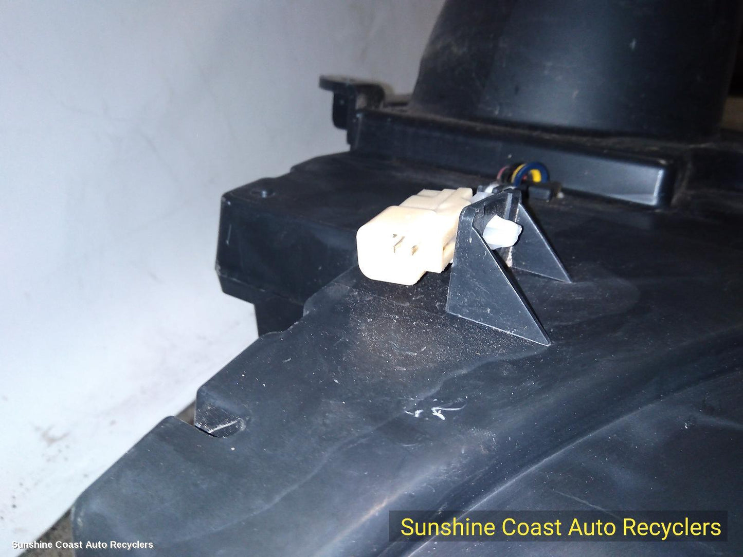 2007 Mitsubishi Pajero Speaker