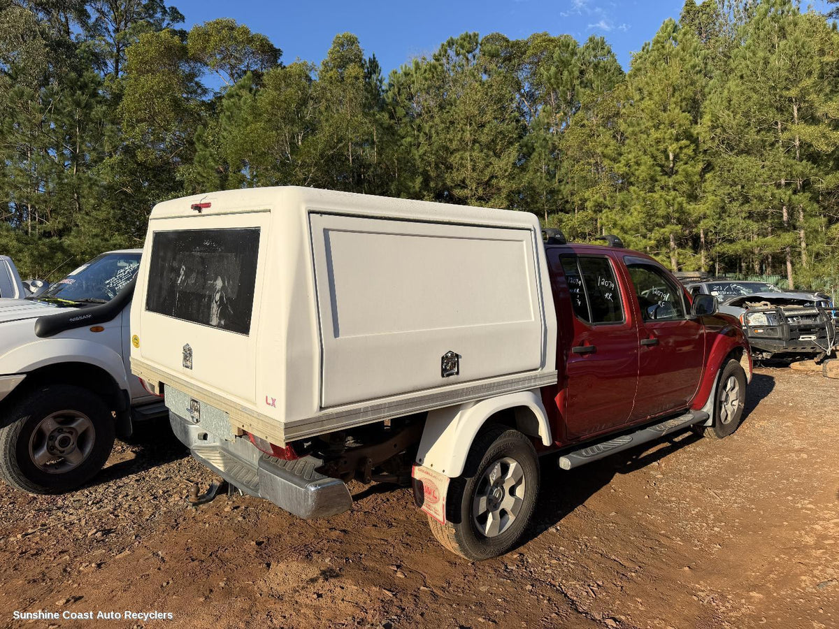 2007-2015 Nissan Navara Right Front Window Reg Motor