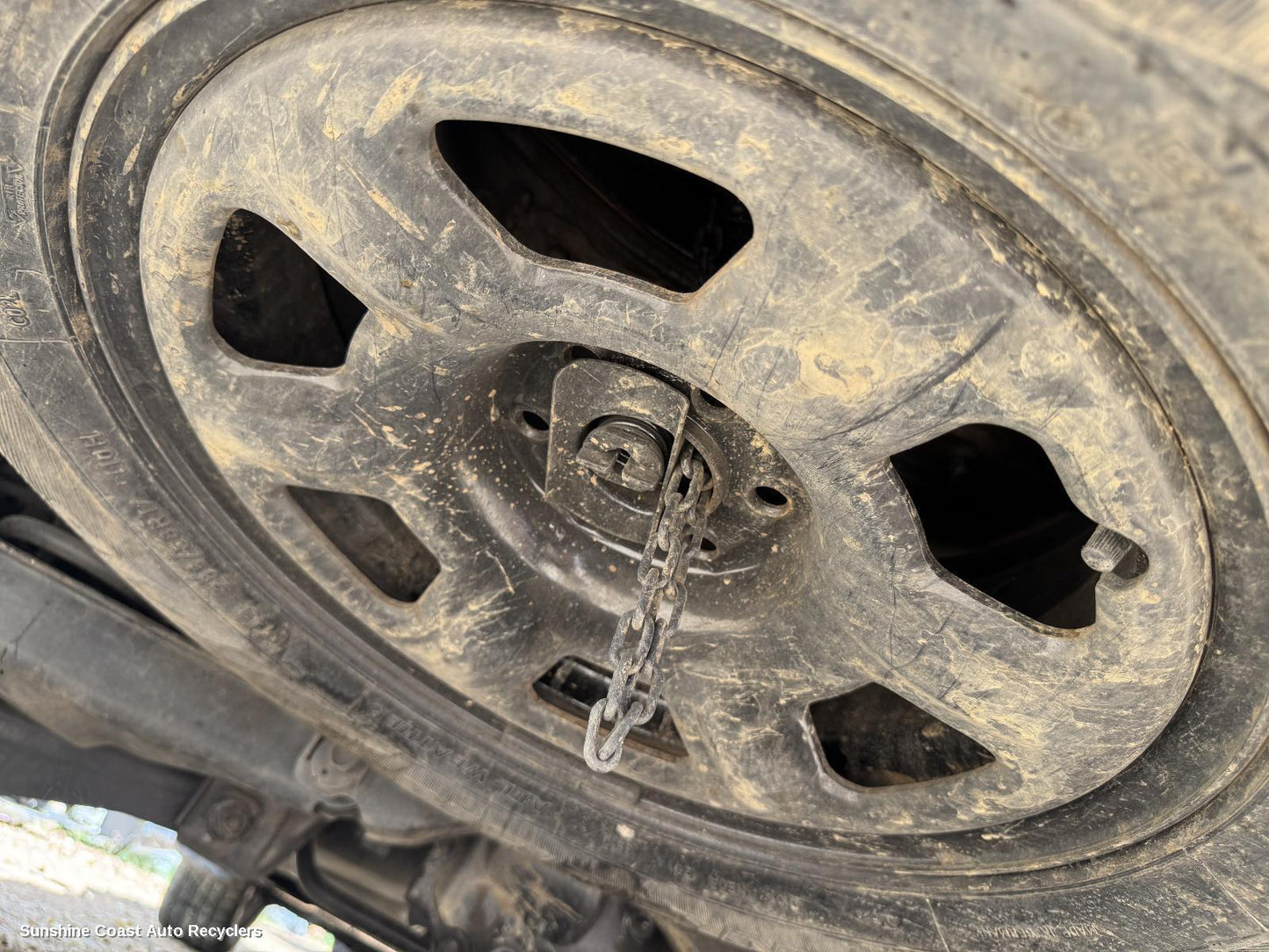 2010 Nissan Pathfinder Spare Wheel Winch