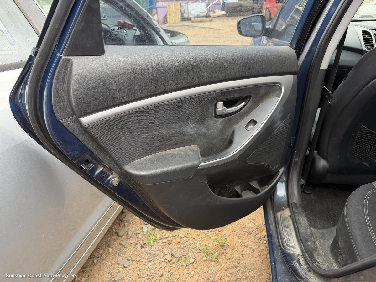 2015-2017 Hyundai I30 Door Trim