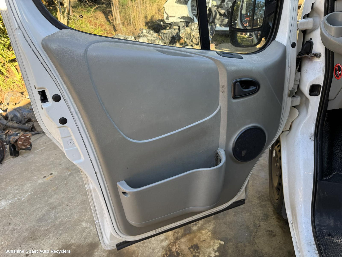 2013 Renault Trafic Door Handle