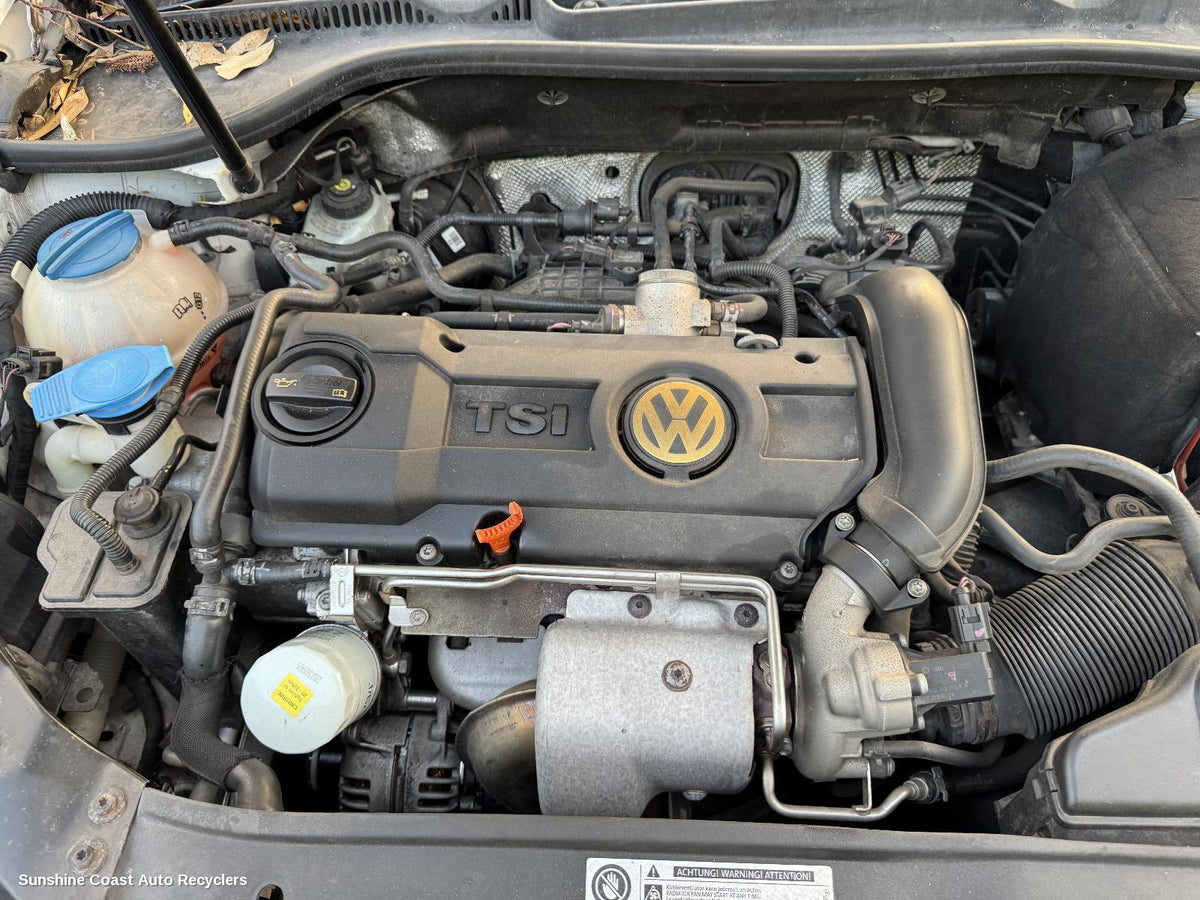 2008-2013 Volkswagen Golf Engine