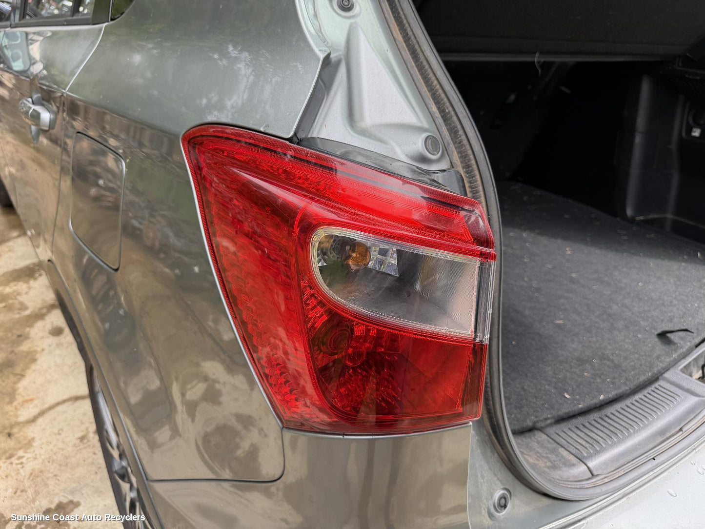 2014 Suzuki S-cross Left Taillight