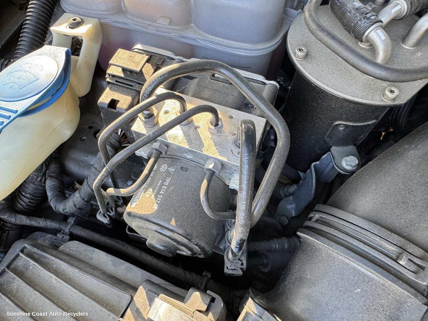 2010-2018 Volkswagen Touareg Abs Pump Modulator